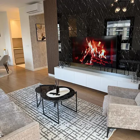 Waterfront Sky & River View Residences Belgrado