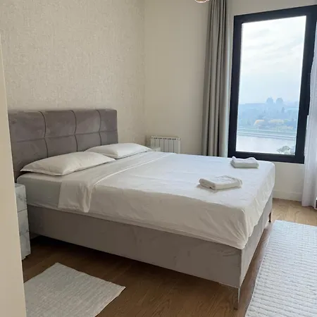 Appartamento Waterfront Sky & River View Residences Belgrado